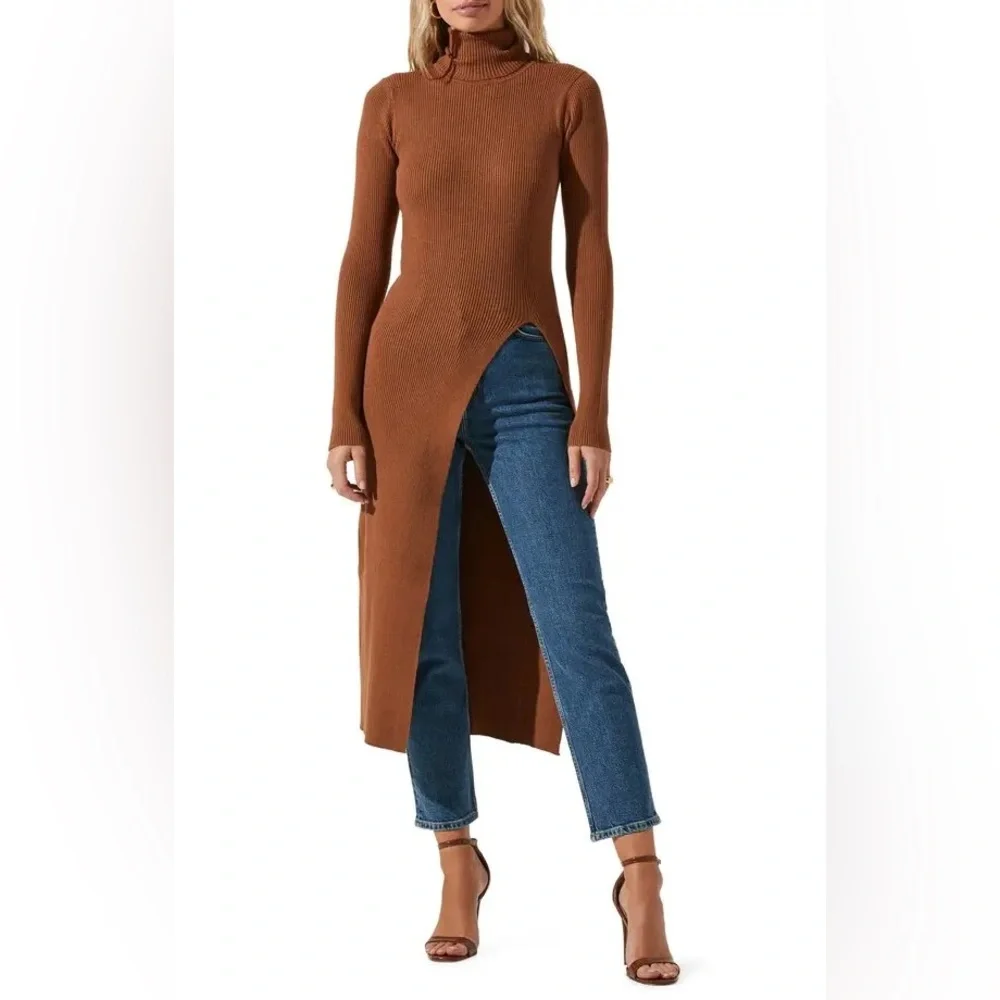 Astr Camel Ribbed Knit Dress - Picture 3 of 11